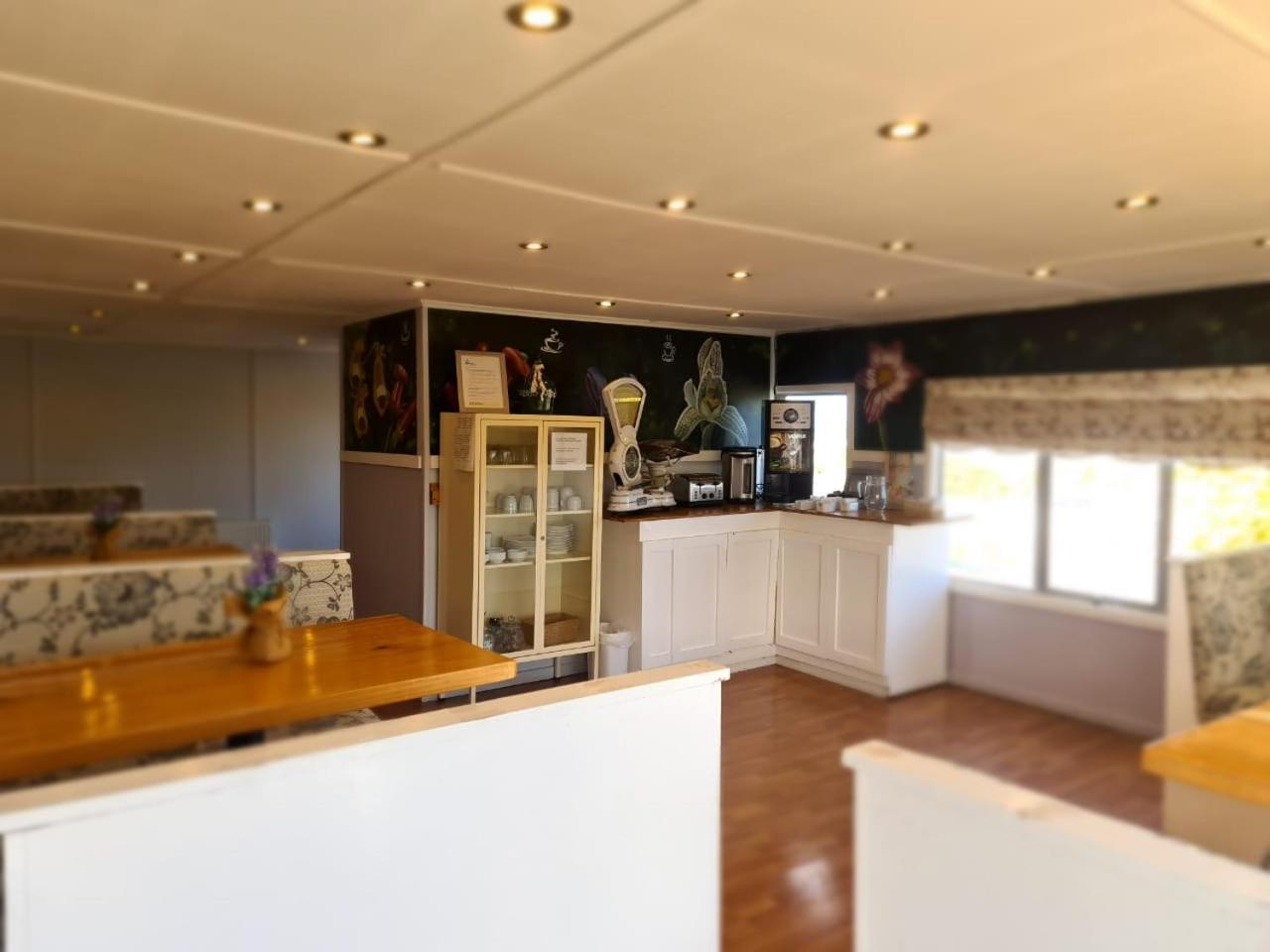 Arte Brisa Hostal Boutique Puerto Natales Buitenkant foto