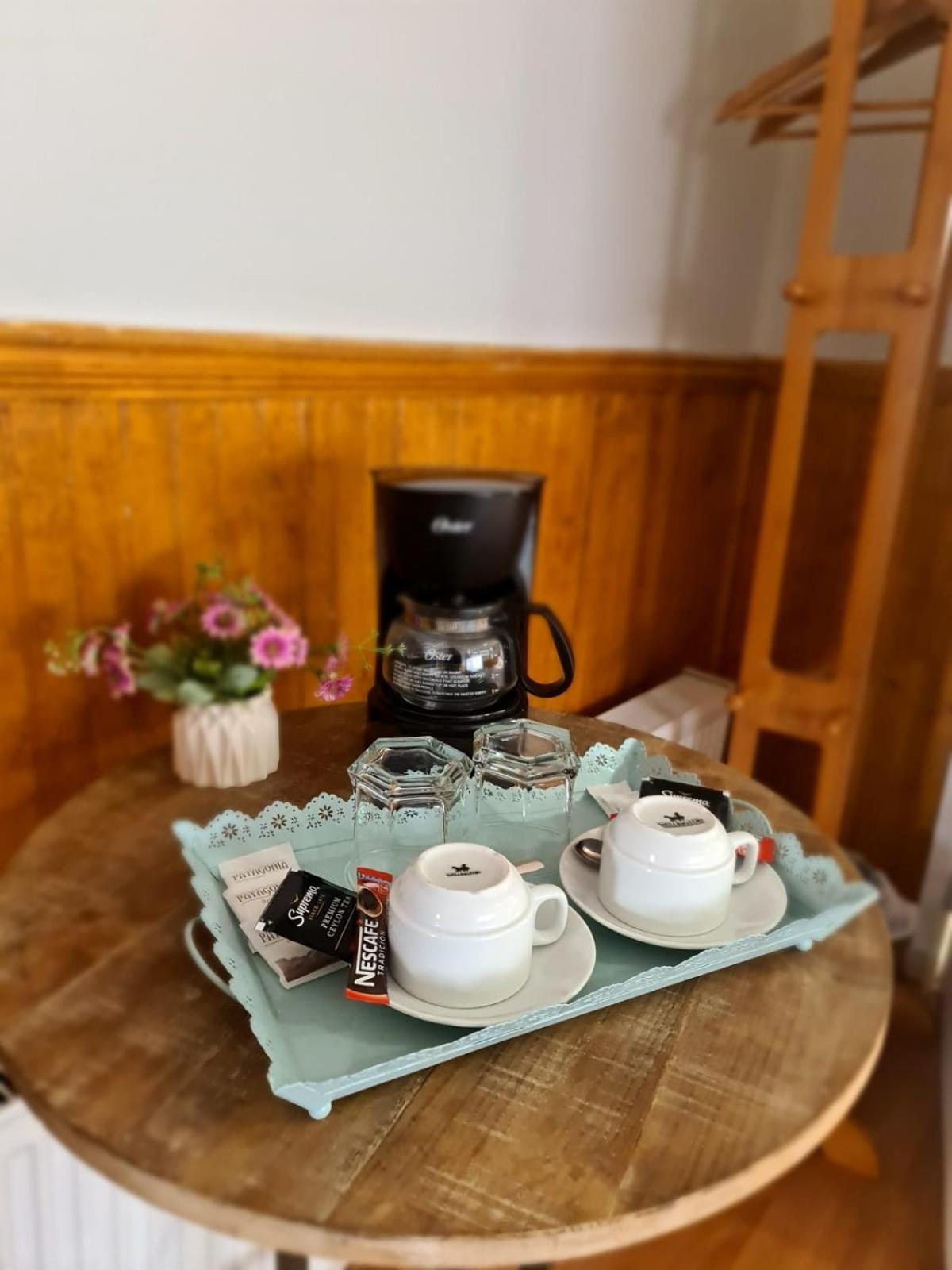 Arte Brisa Hostal Boutique Puerto Natales Buitenkant foto